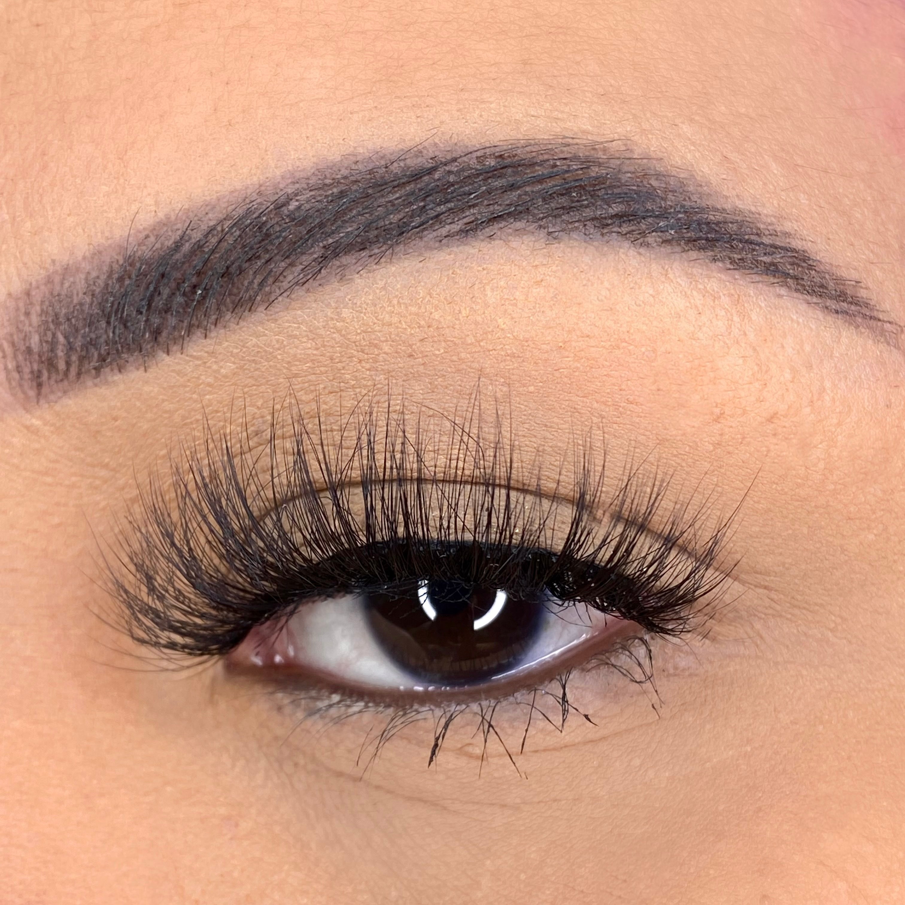 Chula Beauty Kilos Eyelashes