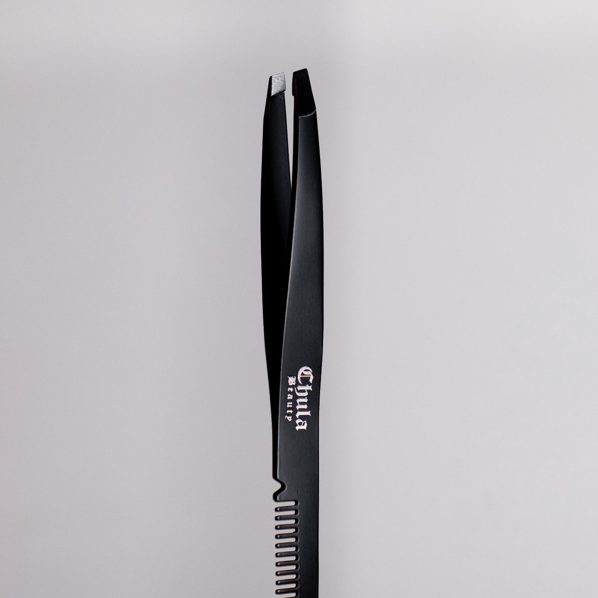 Chula Beauty 3-in-1 Tweezers