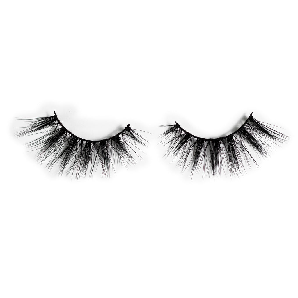 Chula Beauty Chicana Lashes